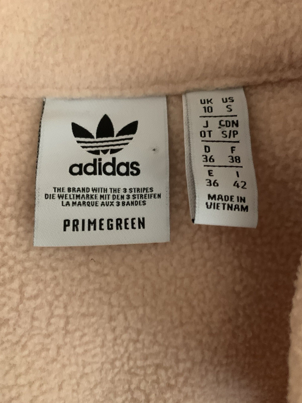 adidas-vintage-fleece-pullover-beige-streetwear etikett