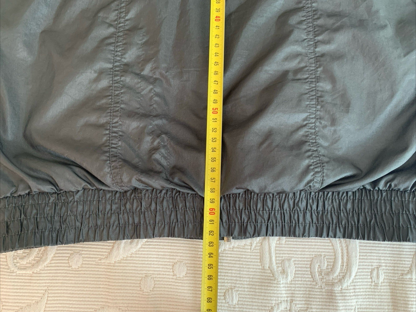 adidas-vintage-windbreaker-laenge