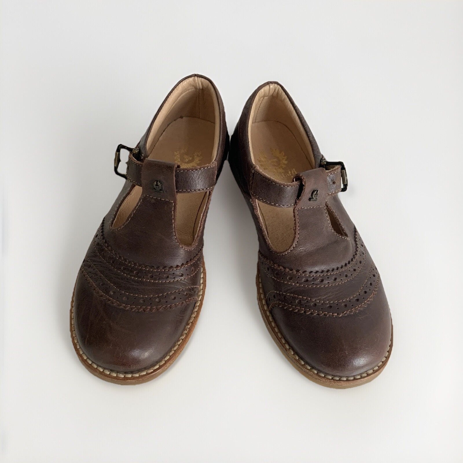 belstaff-mary-jane-schuhe-schief-vorne.