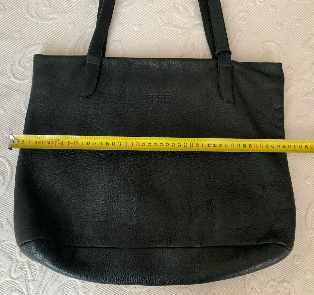 bree-ledertasche-mit-massband-breite