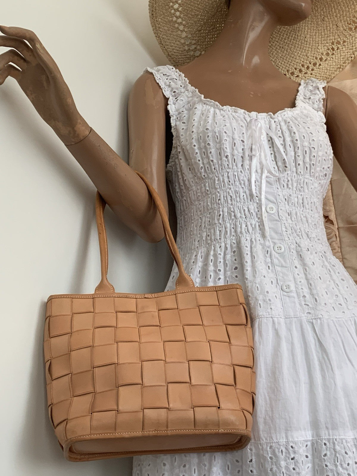 bree-vintage-ledertasche-schultertasche-vorne