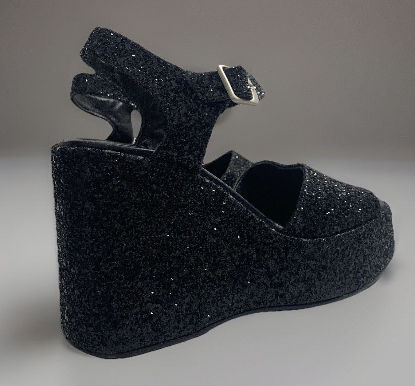 buffalo-london-plateau-sandaletten-hinten-absatzansicht