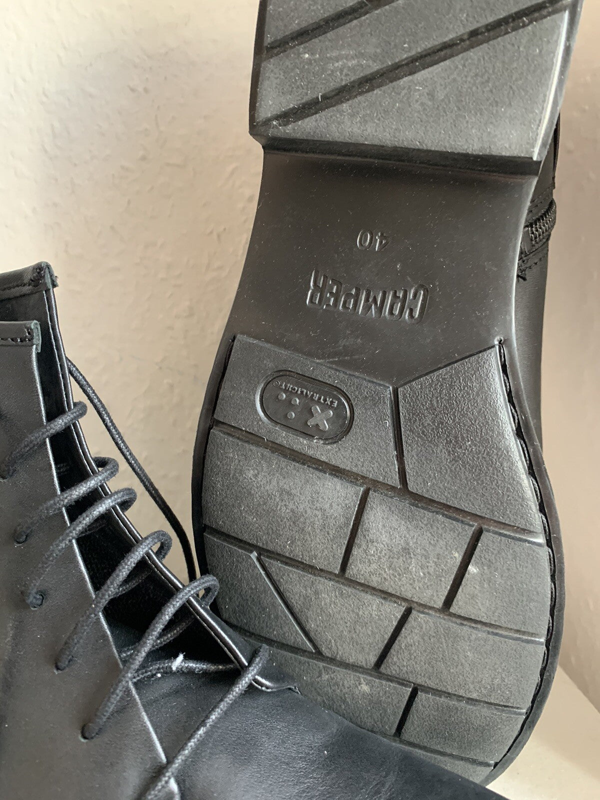 camper-neuman-boots-schwarz-detail-sohle