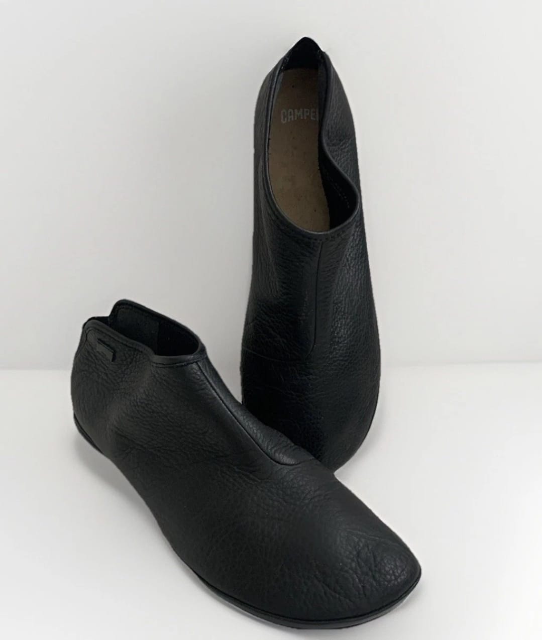 Camper Right Nina Damen-Schuhe – Gr. 40 – Echtleder in Schwarz – Eleganter Slipper aus Leder