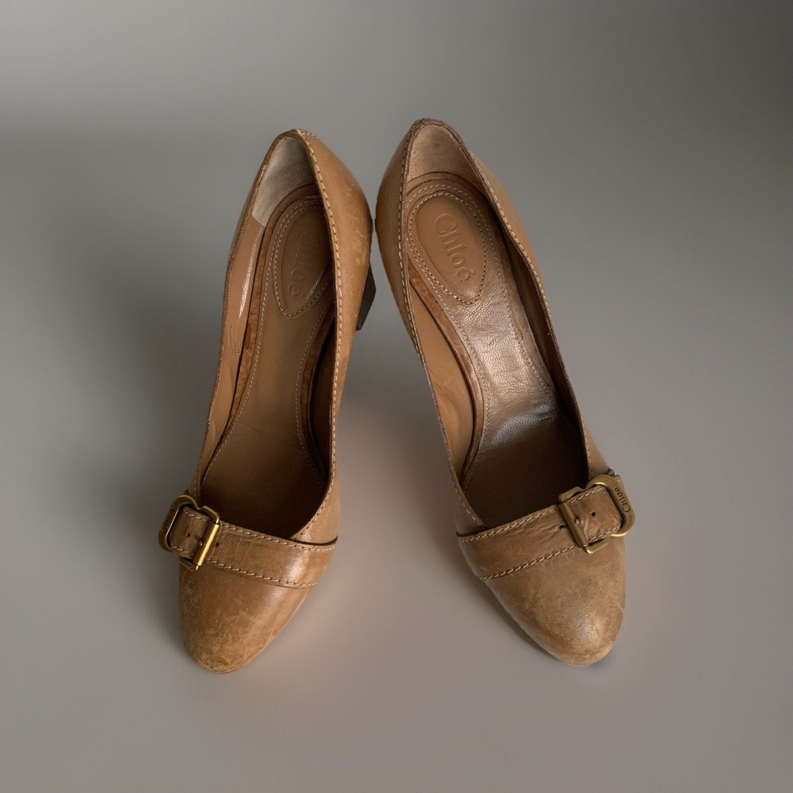 chloe-pumps-seitenansicht-oben