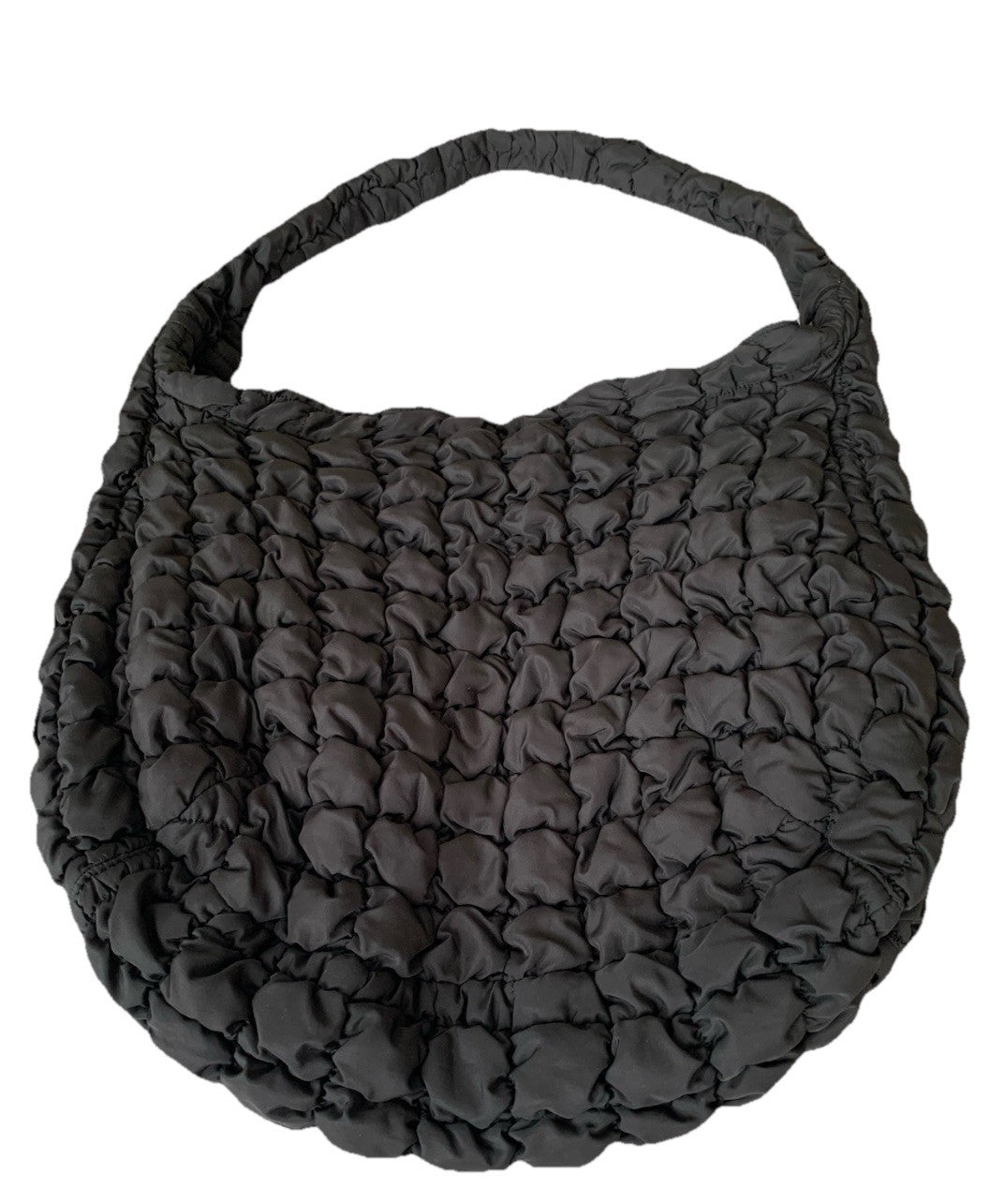 cos-quilted-oversized-shoulder-bag-schwarz-front