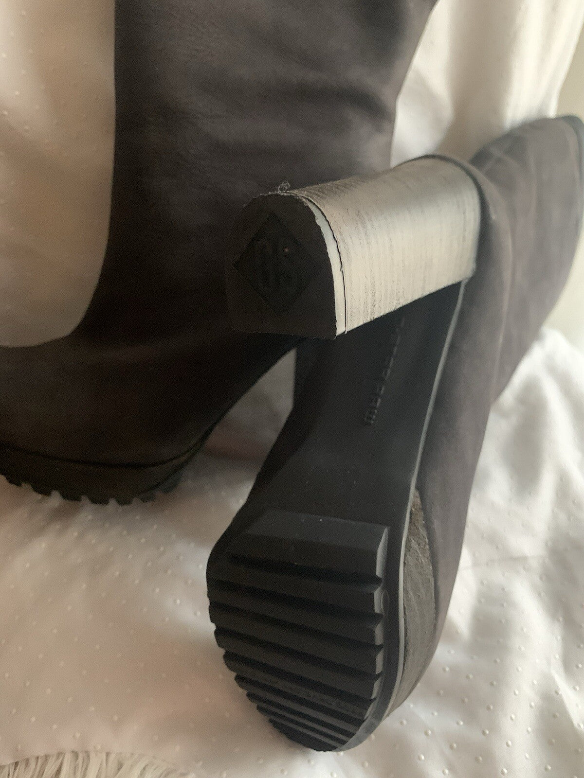 Profilsohle der G-Star RAW Damenstiefel – rutschfest und robust
