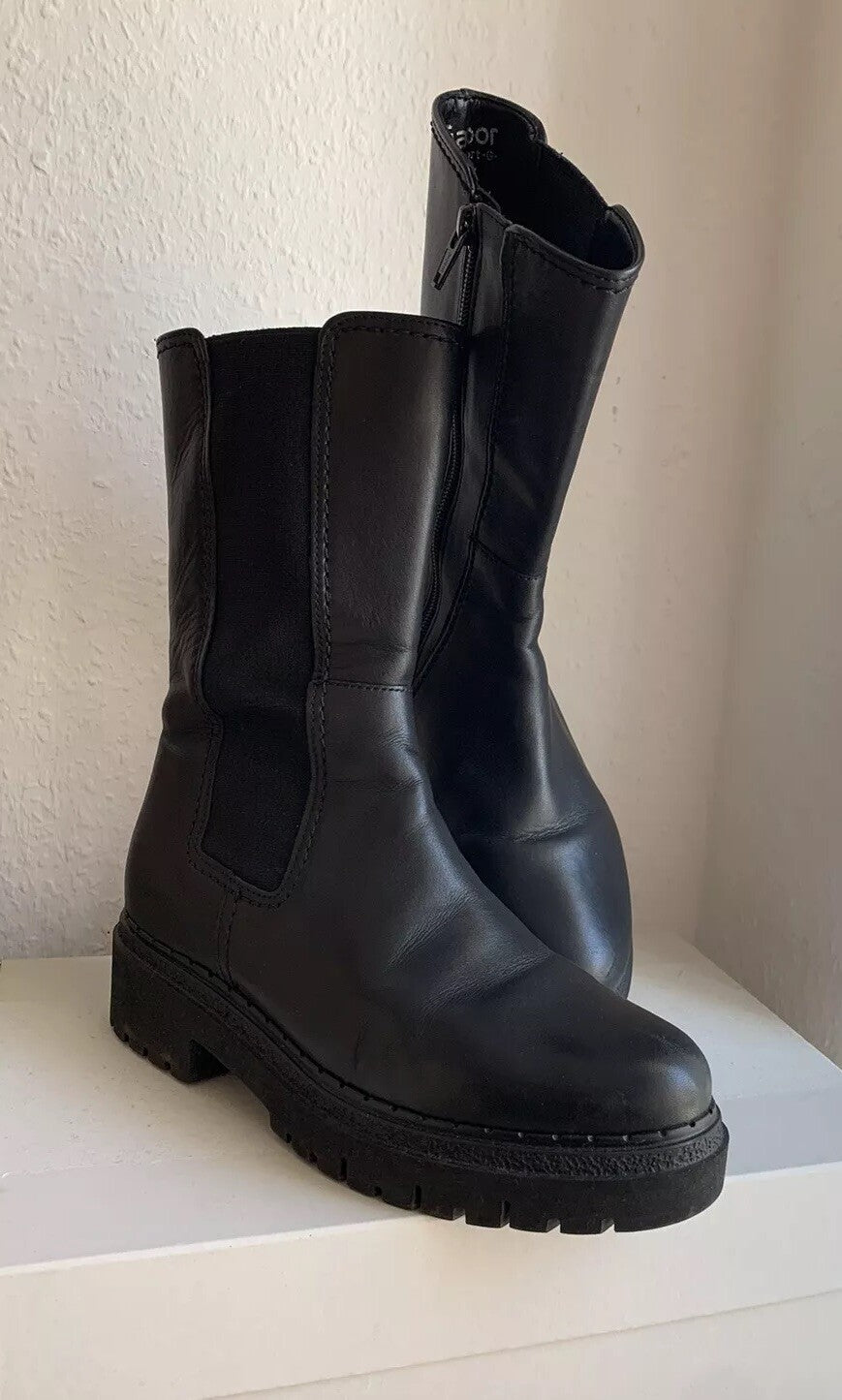 gabor-stiefel-boots-schwarz-sohle