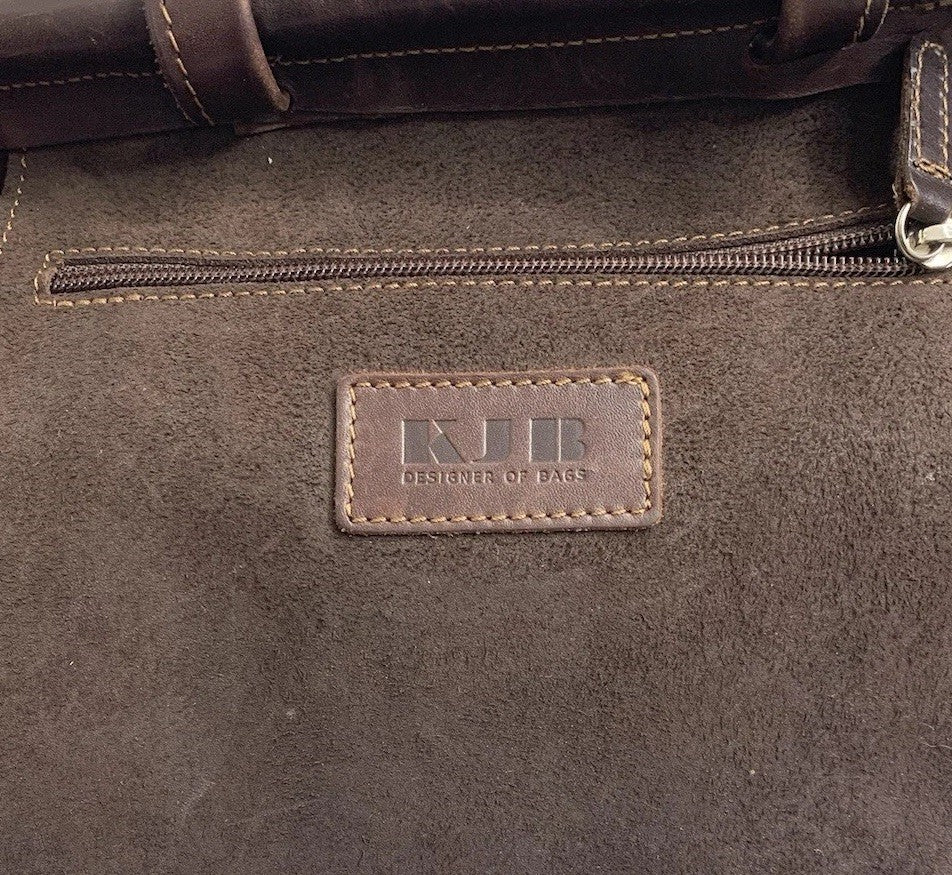 Innenfutter und Label der Klaus Bree Tasche im Detail.