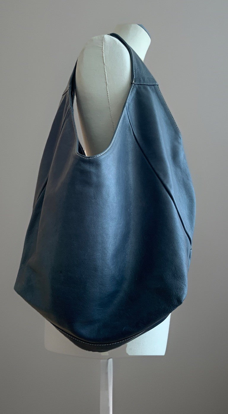 ledertasche-hobo-dunkelgrau-vorne