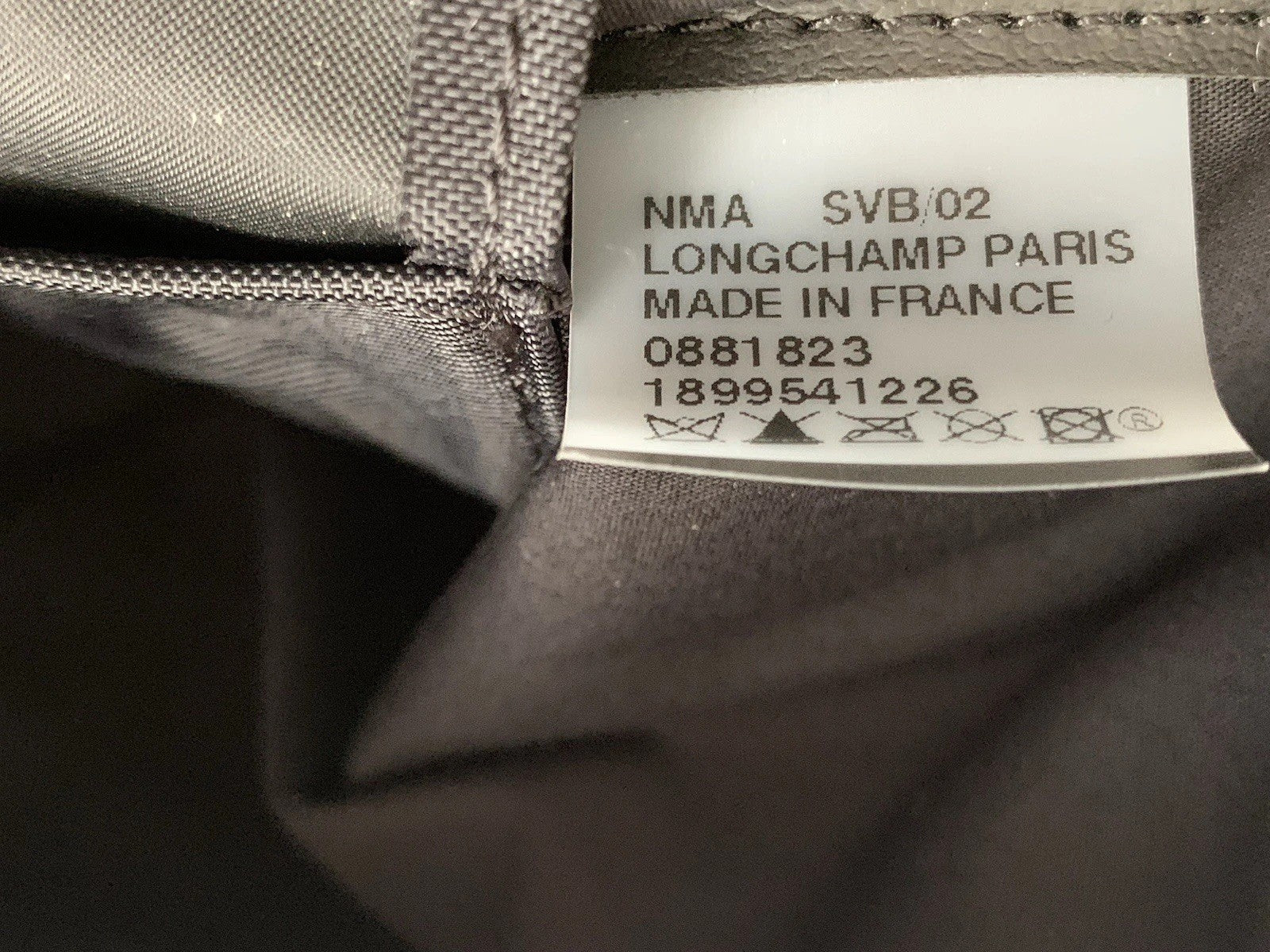 longchamp-le-pliage-limited-edition-animalprint-etikett