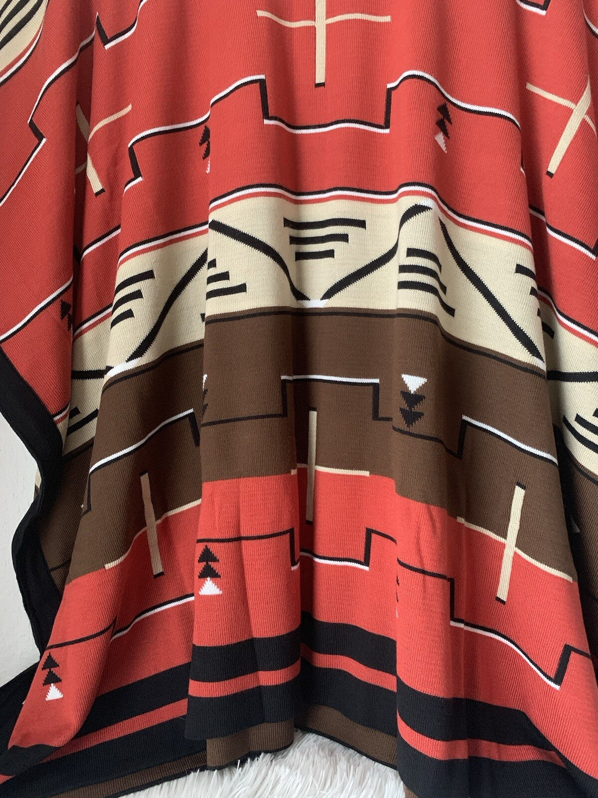 Detailansicht Ethno Tribal Muster Peter Luft Vintage Poncho