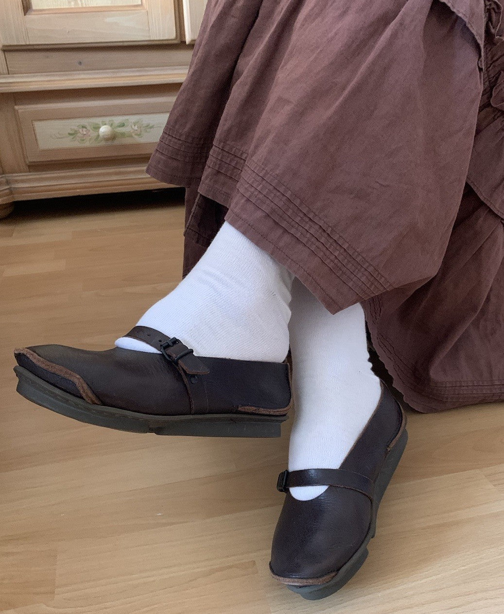 trippen-ballerinas-damen-36-dunkelbraun-lagenlook-tragebild2