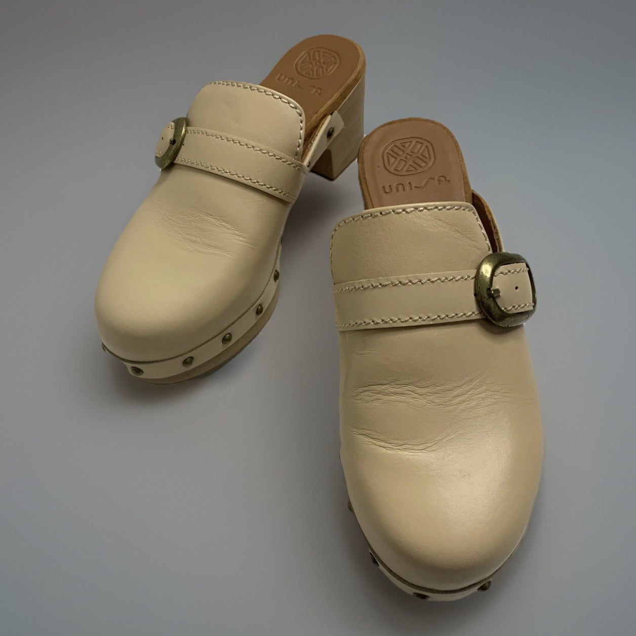 unisa-clogs-obenansicht