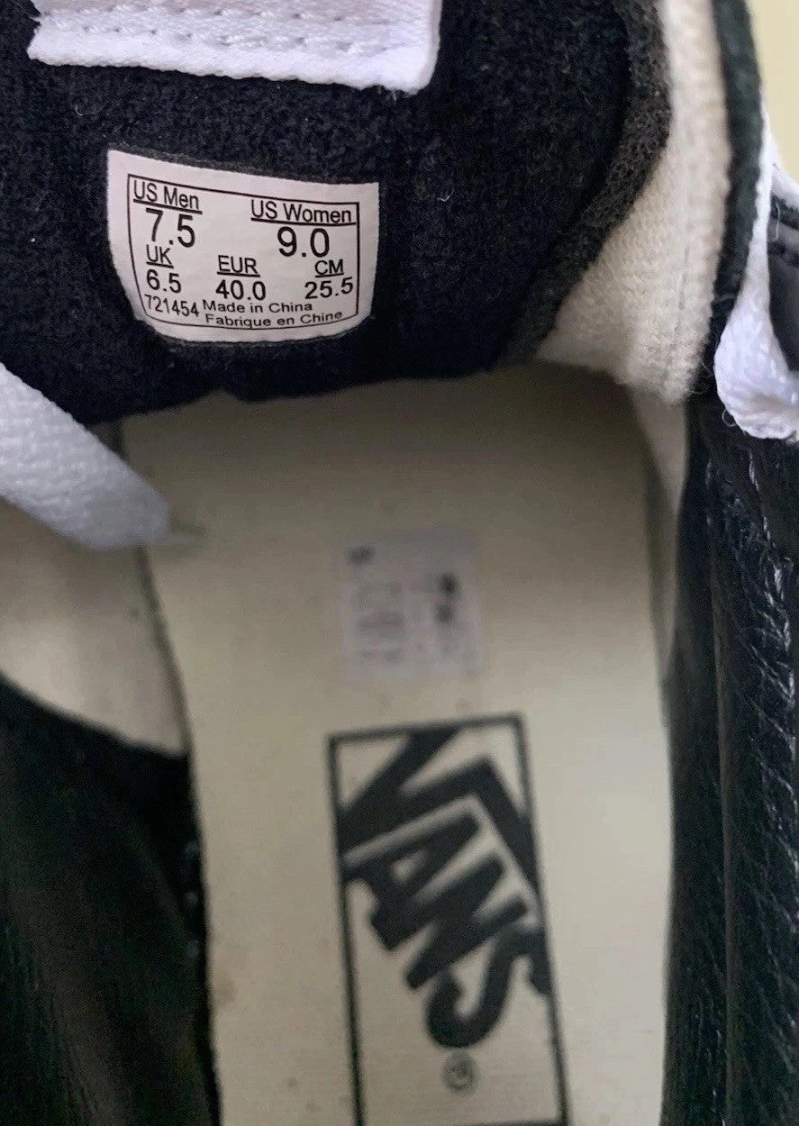 VANS Old Skool High Sneaker Größe EU 40 US Damen 9.0 UK 6.5