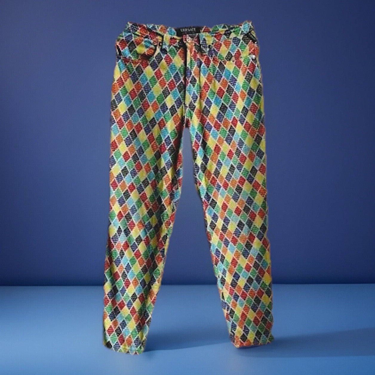 versace-jeans-couture-hose-mehrfarbig-logo-print