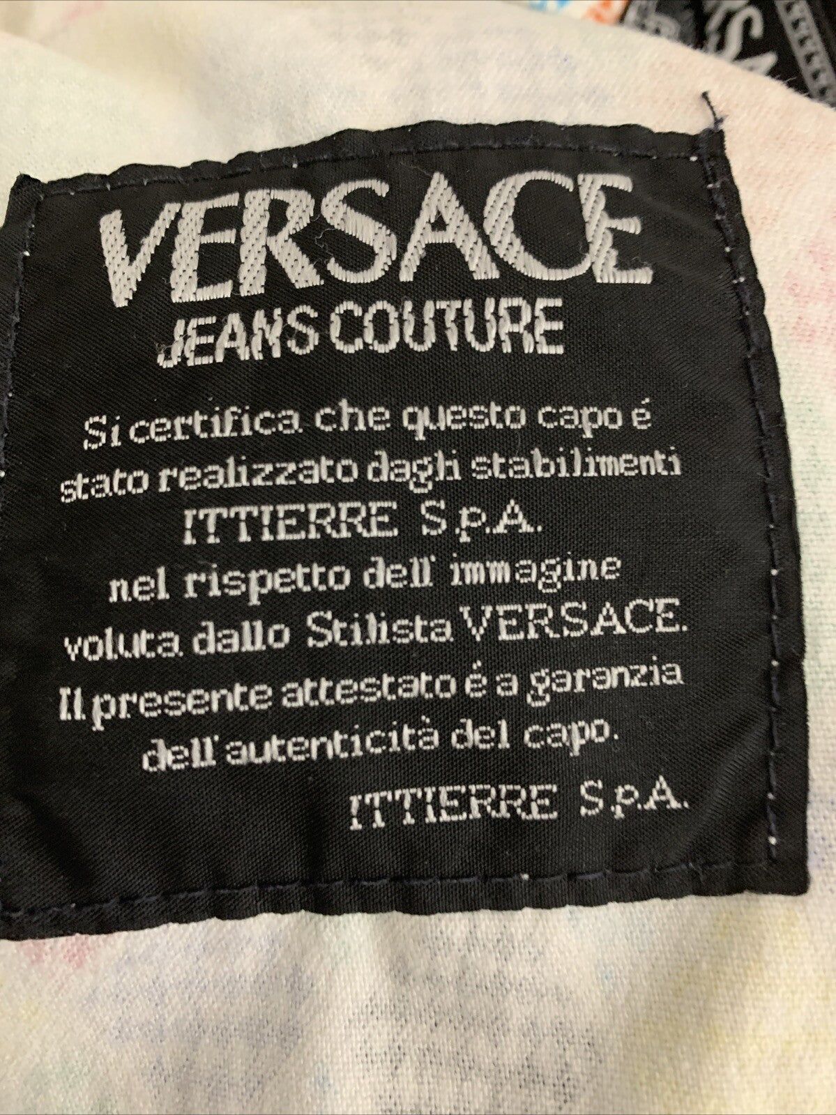 versace-jeans-couture-retro-hose-damen-herren-etikett